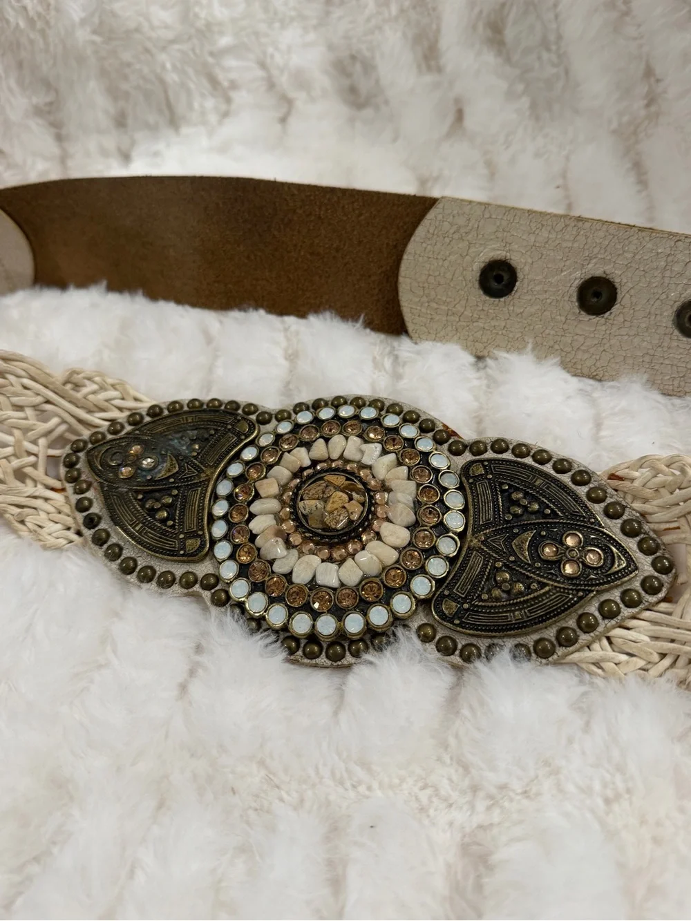 Leatherock Mother-of-Pearl Woven Clutch in Ivory and Gold-Tone Accents